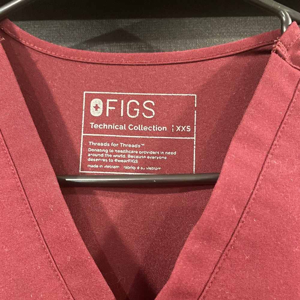 FIGS - Catarina one pocket scrub top